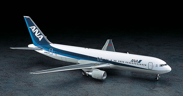 ANA ﾎﾞｰｲﾝｸﾞ 767-300