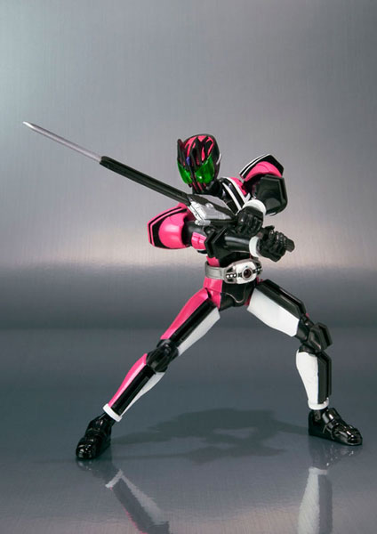 S.H.フィギュアーツ 仮面ライダーディケイド激情態