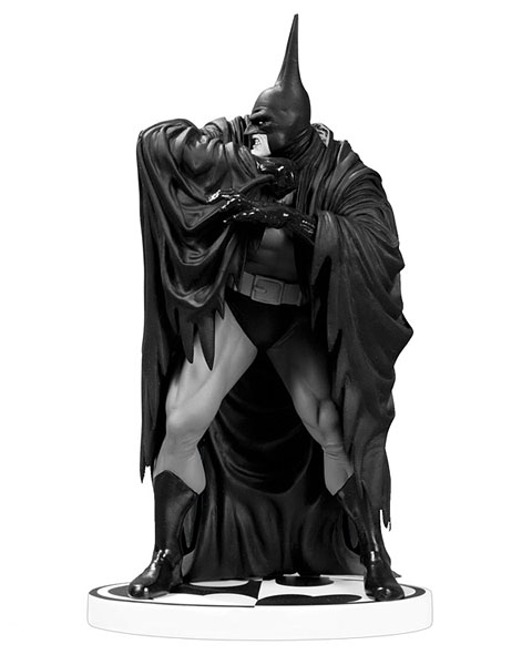 AmiAmi [Character & Hobby Shop] | Batman Black & White Mini Statue 