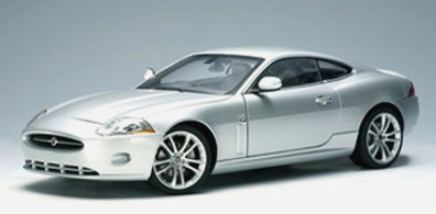 AmiAmi [Character & Hobby Shop] | Diecast Model Car 1/18 Jaguar XK 