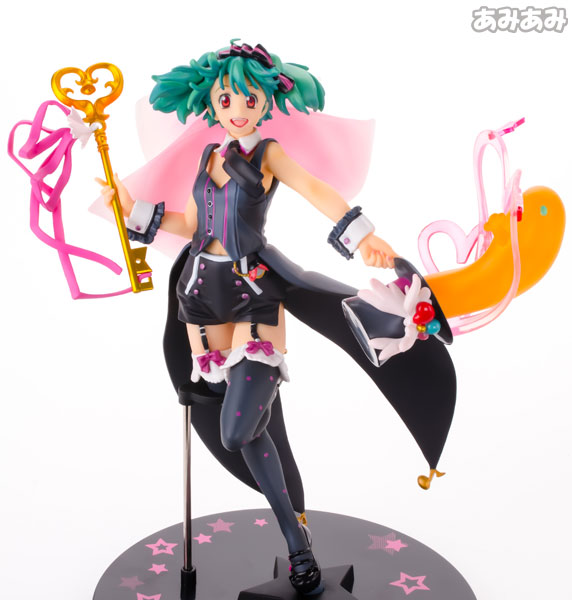 Ichiban Kuji Premium Macross Frontier the Movie: The Wings of Goodbye C Prize - Ranka Lee Magical Girl Noir Ver. Premium Figure (Game-prize)