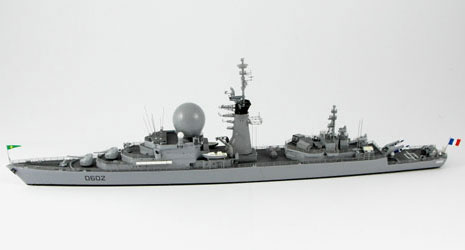 Heller FREGATE LANCE-ENGINS SUFFREN サフレン L861 MADE IN