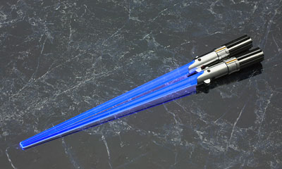 AmiAmi [Character & Hobby Shop]  Star Wars - Lightsaber Chopsticks: Yoda  Light-up Ver. (Renewal Ver.)(Released)