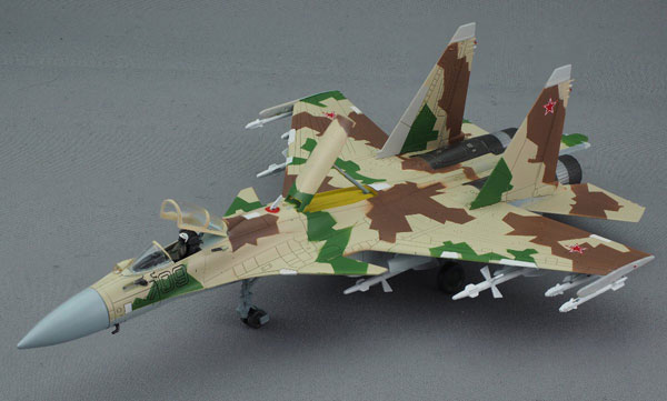 人気定番人気トミーテック　1/144 Su-27M フランカーE1(709番機）　技MIX 彩色済み その他