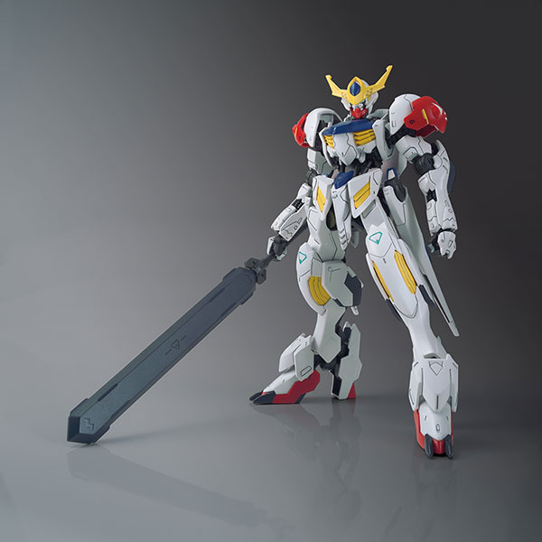 Bandai HG Mobile Suit Gundam: Iron-Blooded Orphans 1/144 Gundam Barbatos Lupus Plastic Model รูปภาพ 1