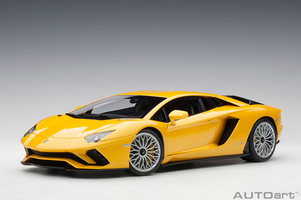 AmiAmi [Character & Hobby Shop] | 1/18 Lamborghini Aventador S