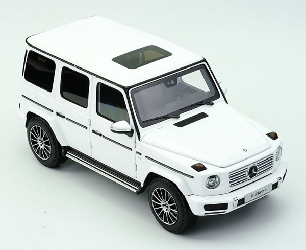 AmiAmi [Character & Hobby Shop] | 1/18 Mercedes-Benz G-Class (W 463) 2018  White [EXCLUSIVE FOR ALMOST REAL](Released)