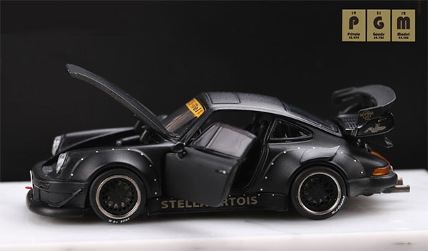 AmiAmi [Character & Hobby Shop] | 1/64 RWB 930 Black *w/Full Open