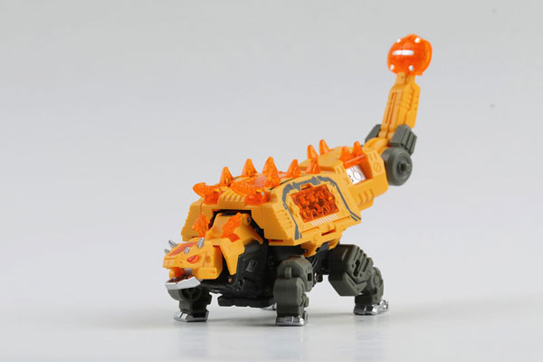 52TOYS BEASTBOX BB-26 THRASHARD(スラサード)