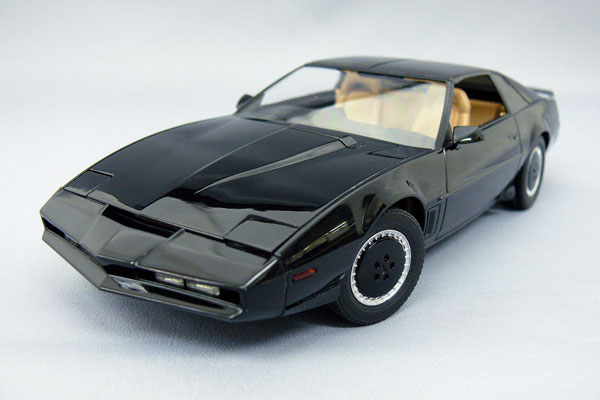 Movie Mecha No.KR-02 1/24 Knight Rider - Knight 2000 K.I.T.T. Season III Plastic Model