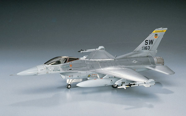 絶版限定品】 ヘルパ 1/200 米空軍 F-16C ファイティングファルコン