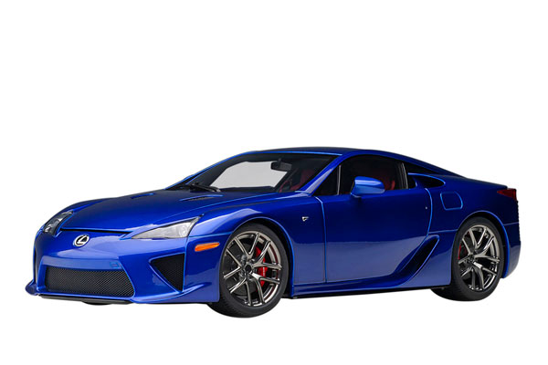 1/18 トヨタレクサスLFA 1/18 AUTOart Lexus LFA Pearl Red Super Sports Car Model