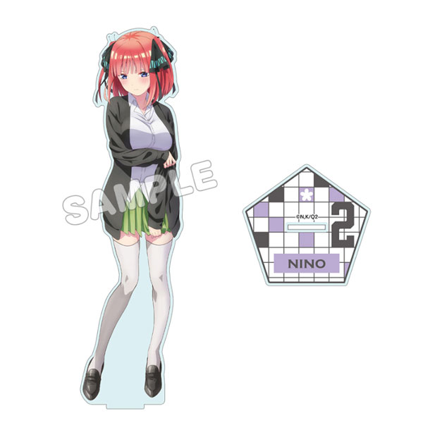 AmiAmi [Character & Hobby Shop]  Movie The Quintessential Quintuplets  T-shirt L Size Design 02 (Nino Nakano) [New Illustration](Pre-order)