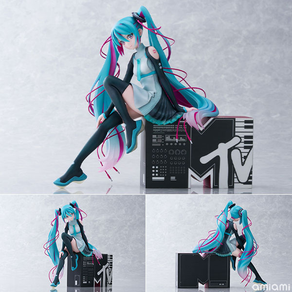 Hatsune Miku x MTV 1/7 Complete Figure