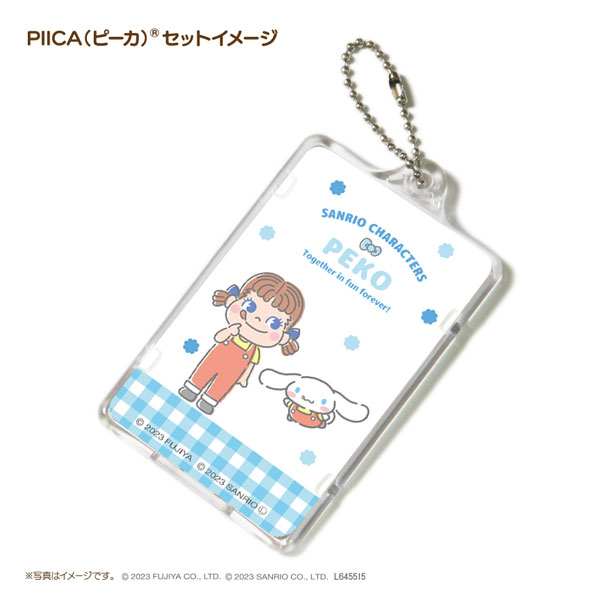 Plaid Sanrio Photocard Holder
