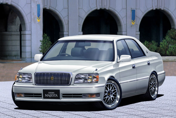 クラウンマジェスタUZS155Cタイプi-Four