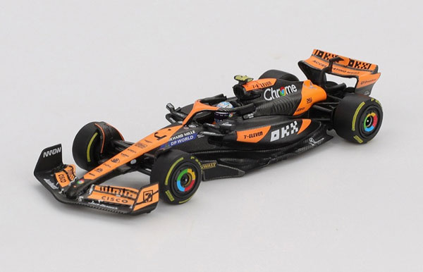 MINI GT 1/64 McLaren F1 MCL38 2024 2nd Place Car #4 Hungarian Grand Prix Lando Norris