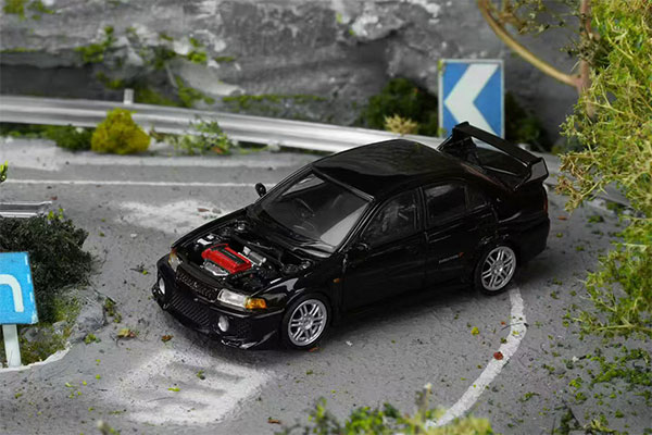 MOTORHELIX 1/64 Mitsubishi Lancer EVOLUTION V GSR Pyrenees Black Pearl รูปภาพ 1