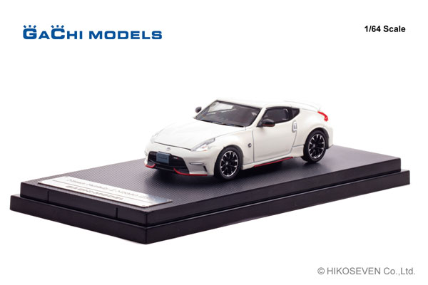 GACHI MODELS 1/64 Nissan Fairlady Z nismo (2014) Brilliant White Pearl