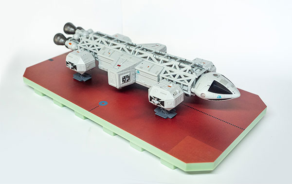 Anderson Entertainment Limited. Space: 1999 Eagle Lab Pod Pre-painted Complete Figure Diecast Model image 1