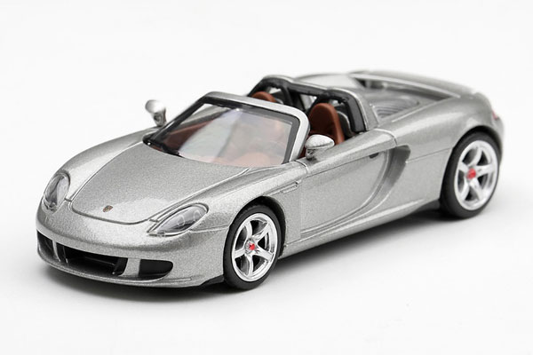 MINI GT 1/64 Porsche Carrera GT GT Silver (Left-hand Steering)