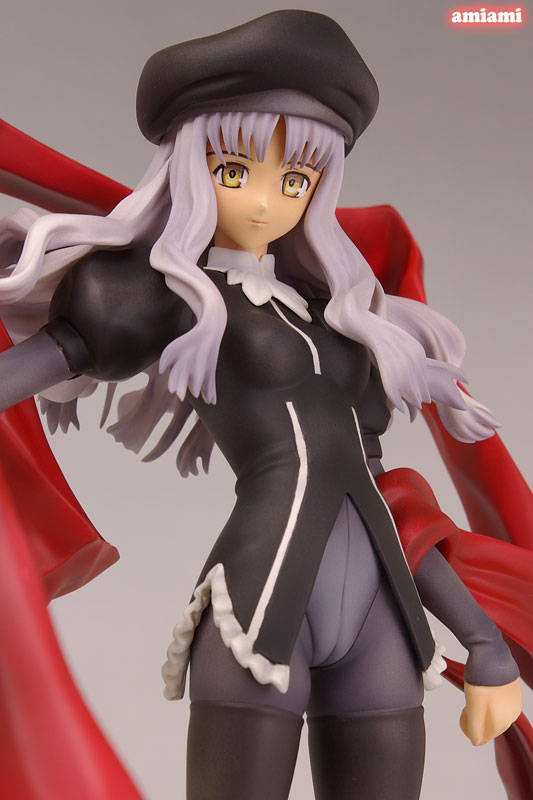 PLUM『Fate/hollow ataraxia 1/7 セイバー -妄想メイドVer.-』