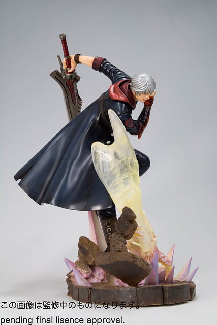 Devil May Cry 4 Nero Artfx Statue