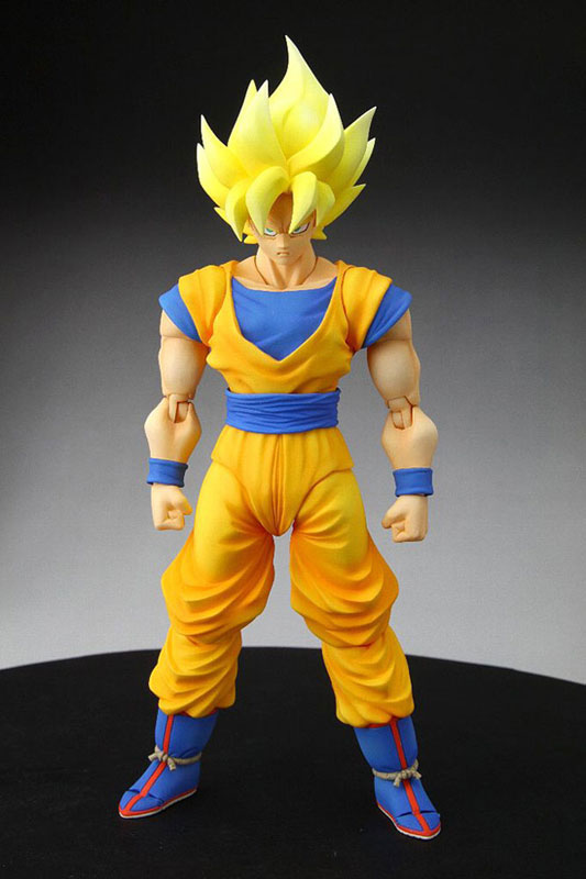 Boneco Dragon Ball Super Saiyan Goku Legends Bandai em Promoção na