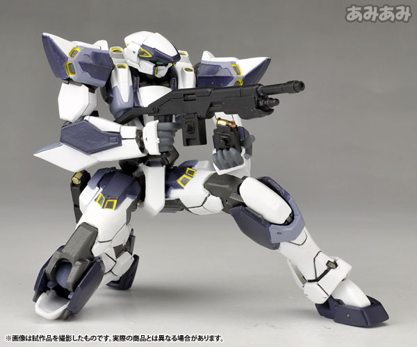 Amazon.co.jp: リボルテックヤマグチ No.081 ARX-7 アーバレスト