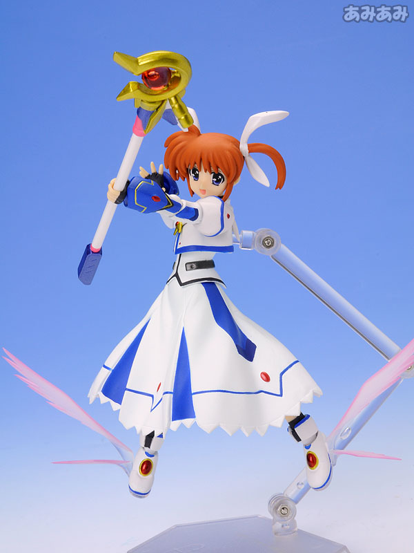 Mahou Shoujo Lyrical Nanoha The Movie 1st Review