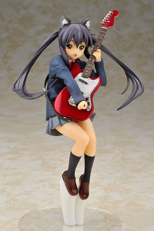 AmiAmi [Character & Hobby Shop] | K-On! - Azusa Nakano 1/8 