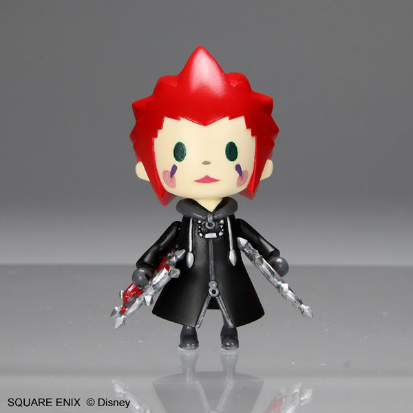 Kingdom Hearts Tifa 1 mini avatar mascot strap keychain figure toy