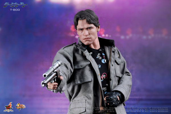 AmiAmi [Character u0026 Hobby Shop] | (Pre-owned ITEM:A/BOX:B)Movie Masterpiece  - Terminator 1/6 Scale Figure: T-800(Released)