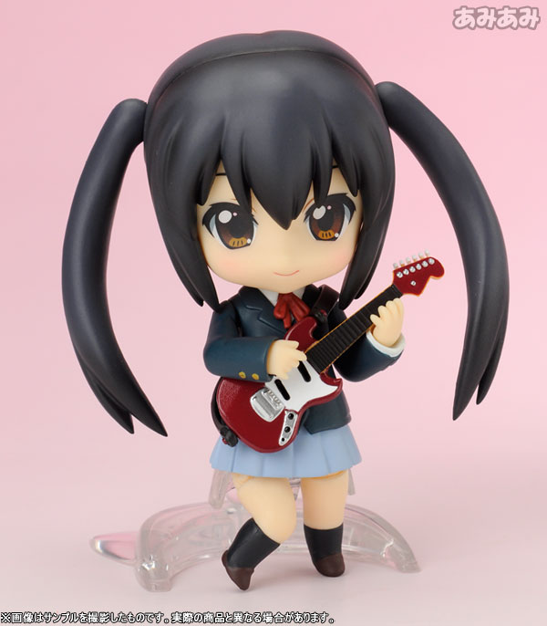 AmiAmi [Character & Hobby Shop] | Nendoroid - K-On!: Azusa Nakano 