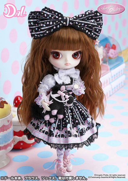 AmiAmi [Character u0026 Hobby Shop] | Pullip Outfit Series / Angelic Pretty Sugary  Carnival Black version Set (DOLL ACCESSORY)(Released)