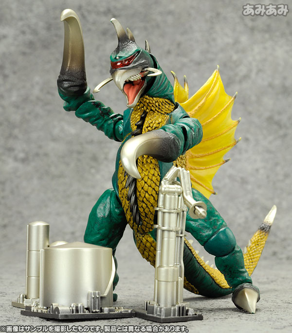 GIGAN プラモデル AmiAmi [Character & Hobby Shop] | Tokusatsu Revoltech No.023