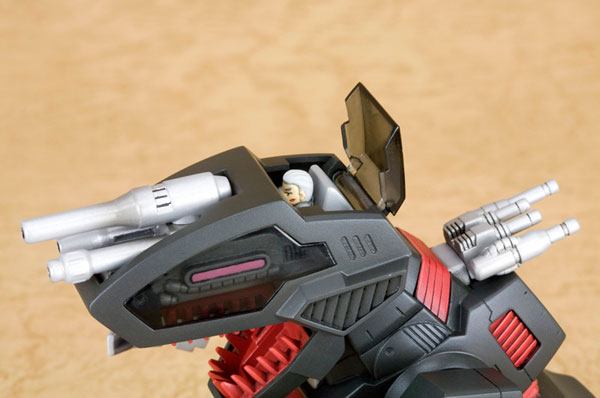 トミー　ゾイド　デスザウラー　ZOIDS DEATH SAURER Amazon.com: Zoids EZ-021 Death Saurer Scale 1/72 : Toys & Games