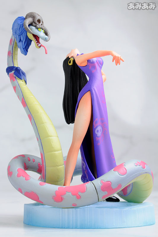 アニメ ONE PIECE Log Collection MARINEFORD AmiAmi [Character & Hobby Shop] | ONE PIECE Log Box