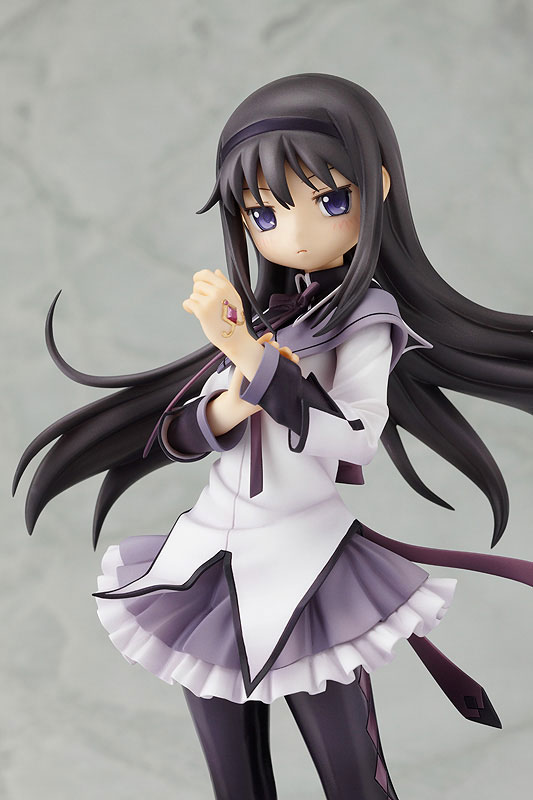 How long is Homura?