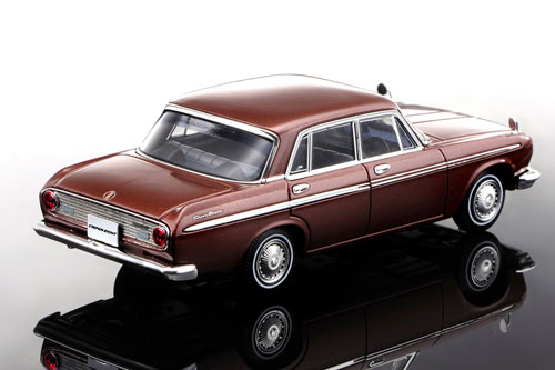 AmiAmi [Character u0026 Hobby Shop] | ENIF Diecast Model 1/43 Royal Bronze  Metallic Toyota Crown Eight 1964s Style VG10 Model(Released)