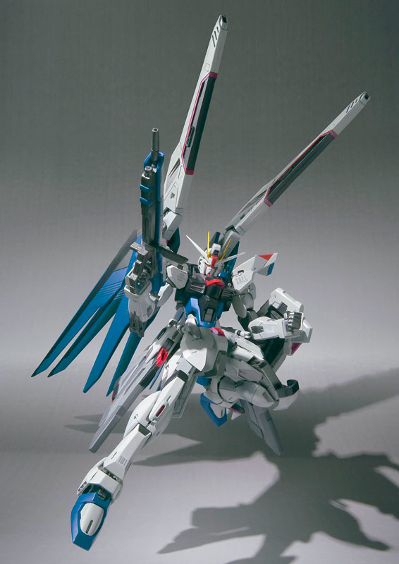AmiAmi [Character & Hobby Shop] | METAL BUILD - Freedom Gundam