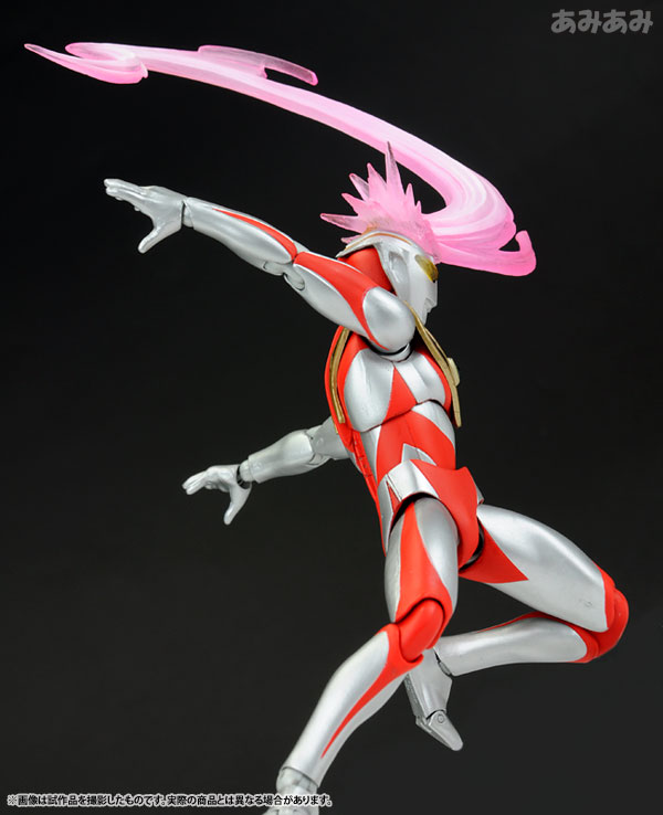 アルファマックス ULTRAMAN GAIA V2 フィギュア Alphamax Ultraman Gaia V2 Review ! - YouTube