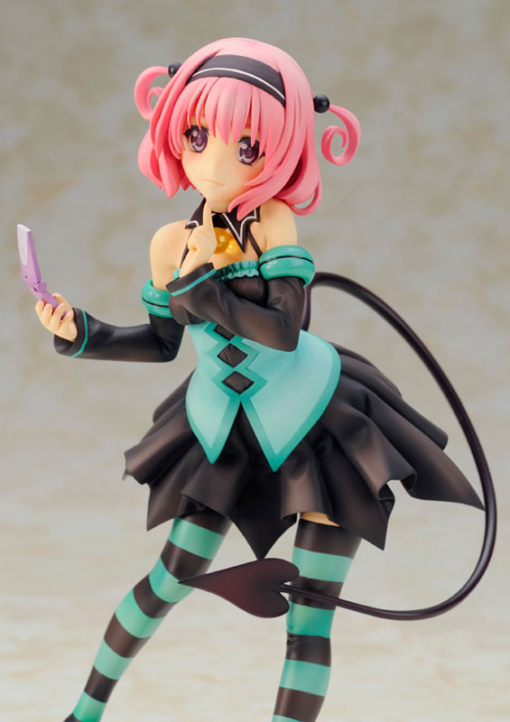 Motto To Love-Ru 1/8 Scale Pre-Painted PVC Figure: Momo Velia Deviluke