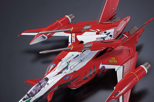 AmiAmi [Character & Hobby Shop] | DX Chogokin - Macross