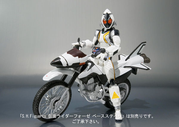 AmiAmi [Character & Hobby Shop] | S.H. Figuarts - Kamen Rider 