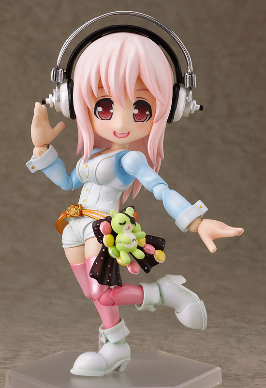 Nitro Super Sonic Super Sonico Nurse ver. 1/7 Figure