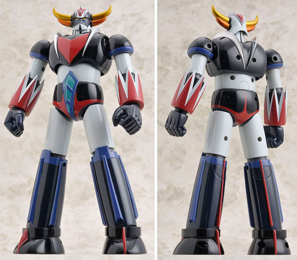Bandai - Goldorak Figurine + saucer Super Robot Chogokin Grendizer
