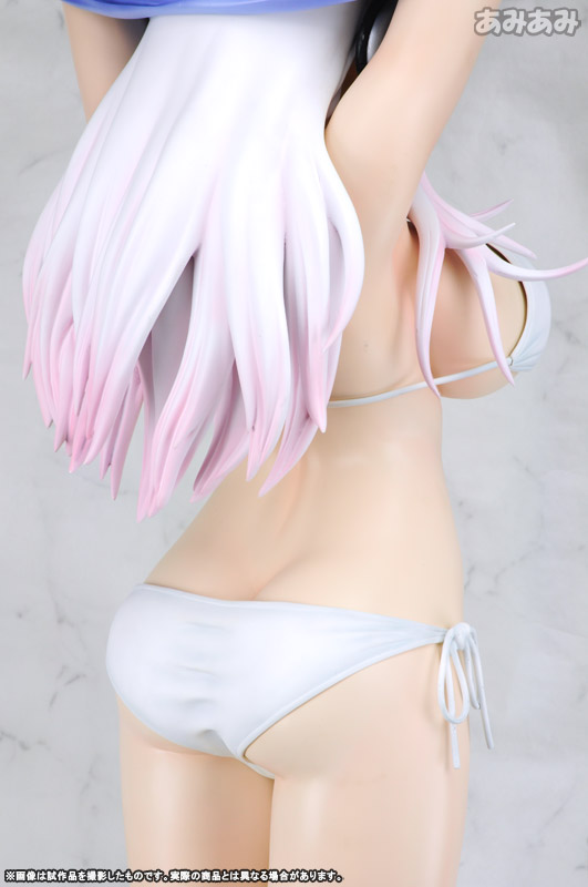 AmiAmi [Character & Hobby Shop] | Super Sonico 1/2 Super Big