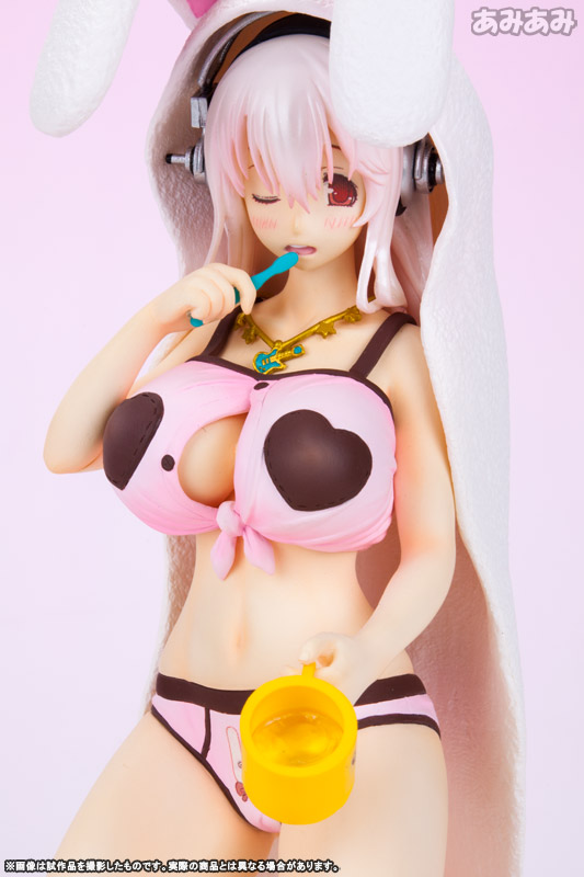 AmiAmi [Character & Hobby Shop] | Super Sonico Tooth Brushing Ver 