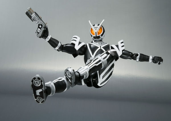 AmiAmi [Character & Hobby Shop] | S.H. Figuarts - Kamen Rider